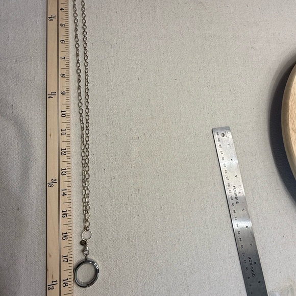 Origami Owl Locket and Charms - Picture 7 of 14